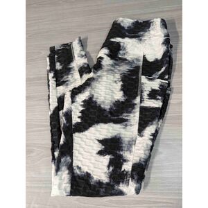 Black Camo Tie-Dye Rouched Booty Leggings Pants Medium M Stretch POckets Stretch